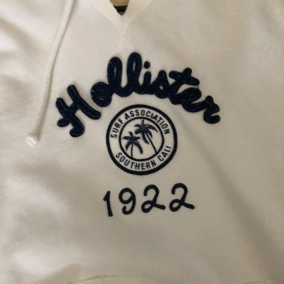 White Hollister Sweatshirt - Picture 2 of 4